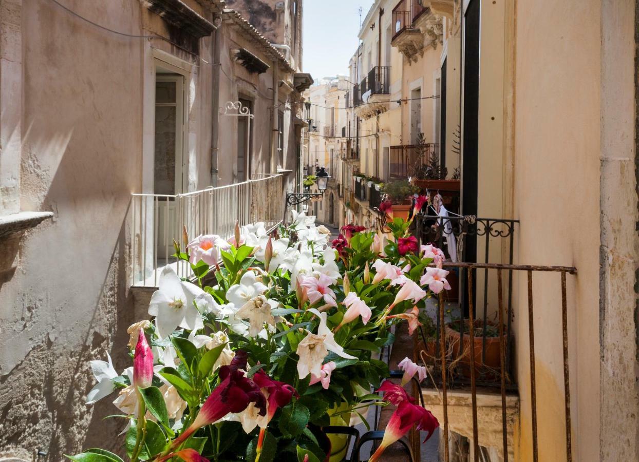 Feel Home Ortigia 2 Сиракузы Экстерьер фото